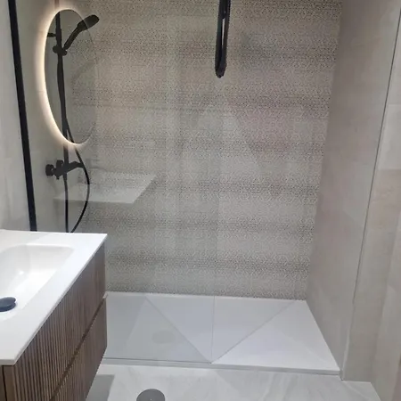 Large 1 Bedroom Close To Puerto Banus Διαμέρισμα Μαρμπέλλα